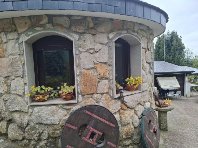 Casa en venta en Ourense, Galicia