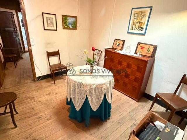 Casa en venta en Ourense, Galicia