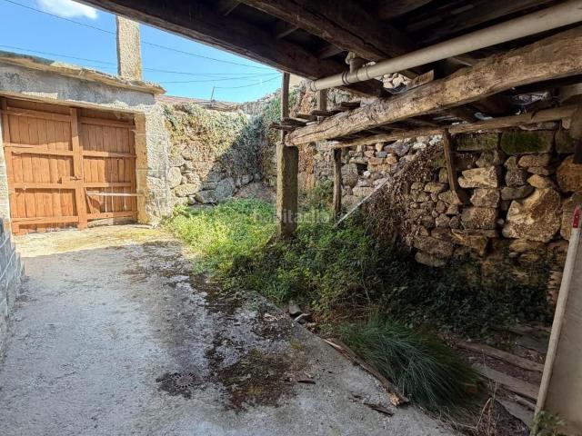 Casa en venta en Ourense, Galicia