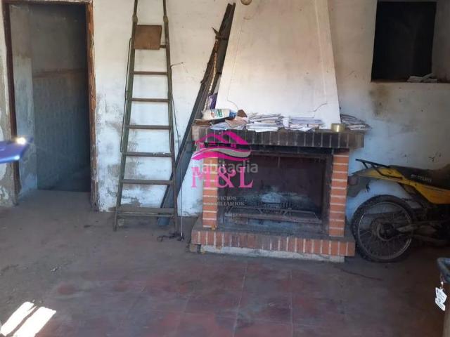 Casa en venta en Esparragalejo, Extremadura