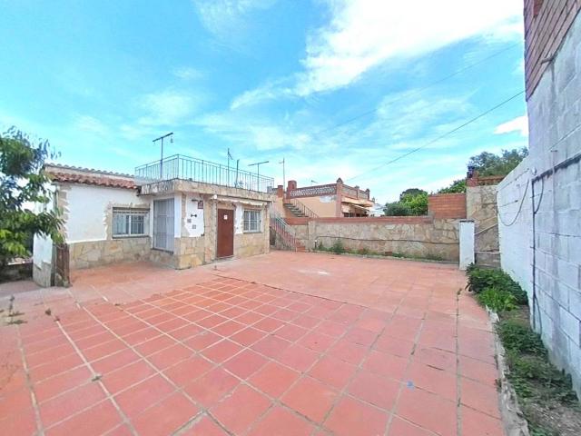 Casa en venta en Esparreguera
