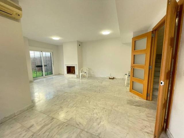 Casa en venta en Espartinas, Andalucía