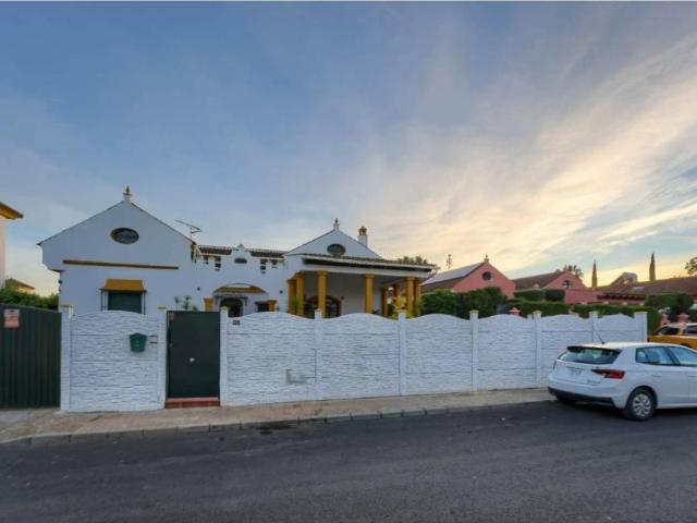 Casa en venta en Espartinas, Andalucía