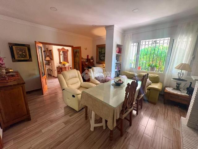 Casa en venta en Los Barreros, Espartinas