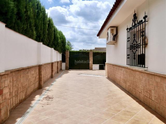 Casa en venta en Los Barreros, Espartinas