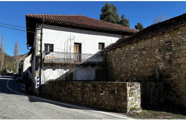 Casa en venta en Pirinioak, Navarra