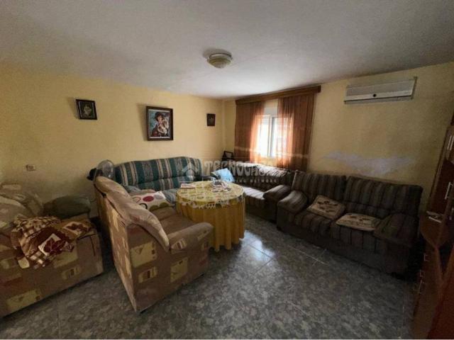 Casa en venta en Espelúy, Andalucía