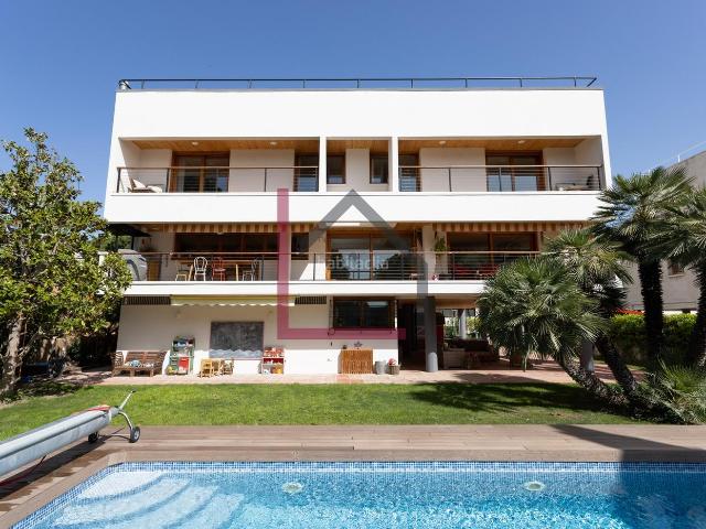 Casa en venta en Esplugues De Llobregat, Ciutat Diagonal