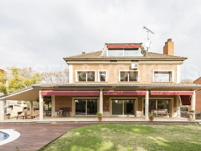 Casa en venta en Esplugues De Llobregat, Ciutat Diagonal