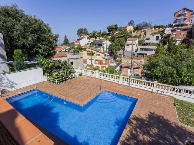Casa en venta en Esplugues De Llobregat, la Miranda