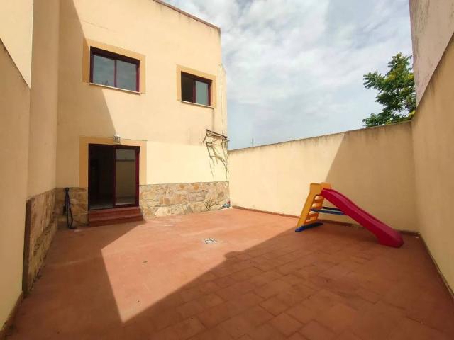 Casa en venta en Esquivias