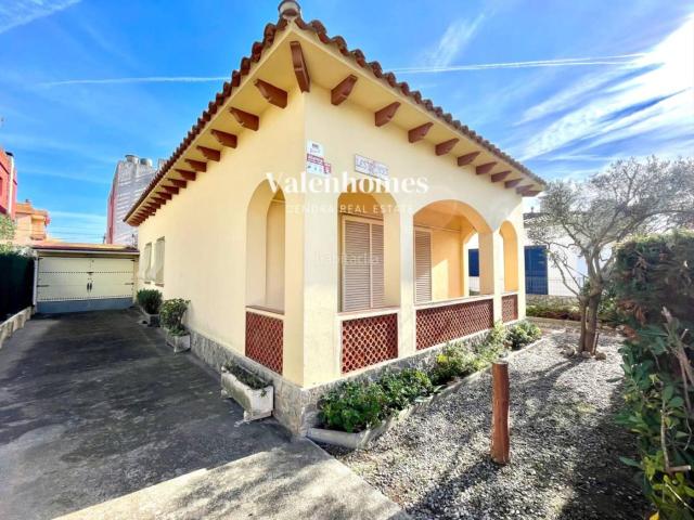 Casa en venta en Torroella De Montgrí, Girona