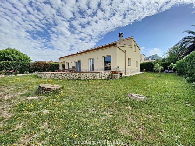Casa en venta en Torre Gran, Baix Empordà