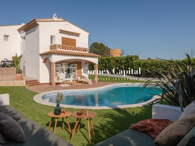 Casa en venta en Torre Gran, Baix Empordà