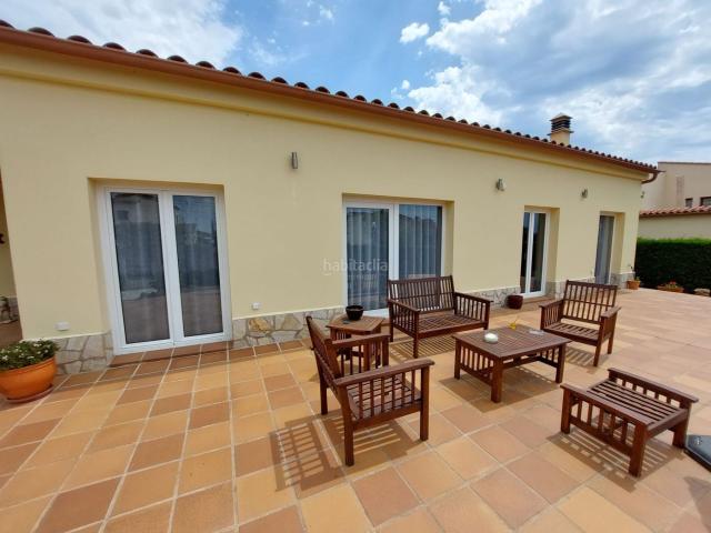 Casa en venta en Torre Gran, Baix Empordà