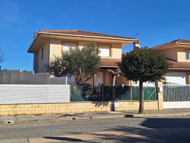 Casa en venta en Estellerria, Navarra