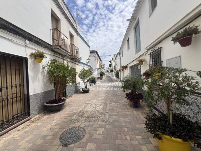 Casa en venta en Barriada Islas Canarias, Costa del Sol Occidental