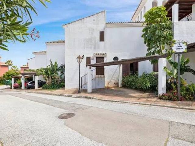 Casa en venta en Urbanización Puerto Estepona (Seghers), Costa del Sol Occidental