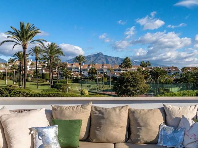 Casa en venta en Estepona