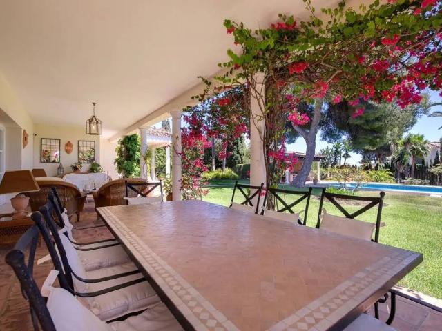 Casa en venta en Rincon de Pilar, Costa del Sol Occidental