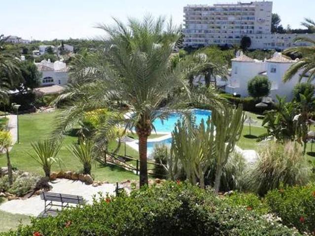 Casa en venta en El Padrón, Costa del Sol Occidental