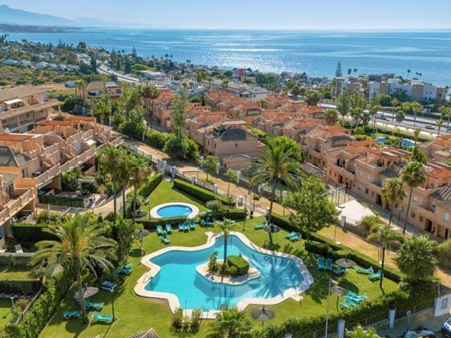 Casa en venta en Barriada Islas Canarias, Costa del Sol Occidental