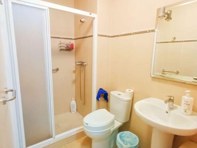 Casa en venta en Barriada Islas Canarias, Costa del Sol Occidental