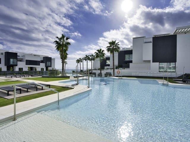 Casa en venta en Barriada Islas Canarias, Costa del Sol Occidental