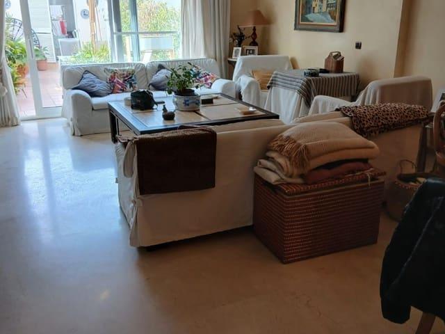 Casa en venta en Barriada Islas Canarias, Costa del Sol Occidental