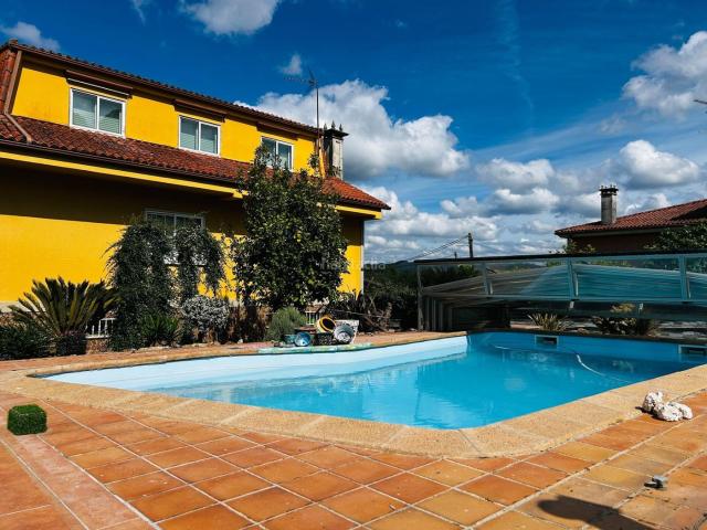 Casa en venta en A Estrada, Tabeirós - Terra de Montes