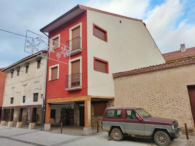Casa en venta en Ezcaray, La Rioja