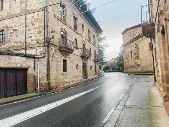 Casa en venta en Ezcaray, La Rioja