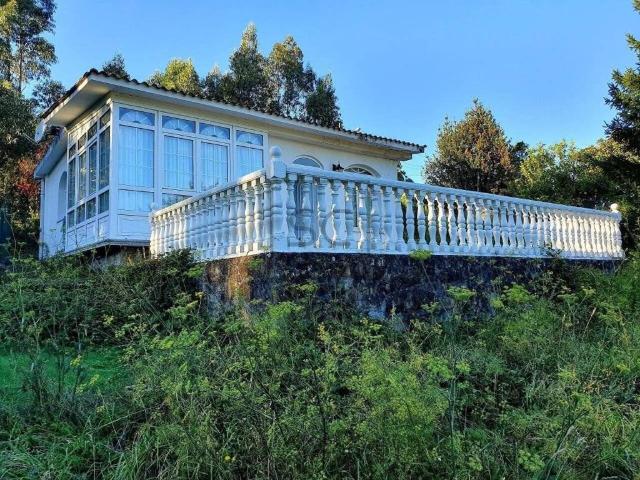 Casa en venta en Ferrol, Galicia