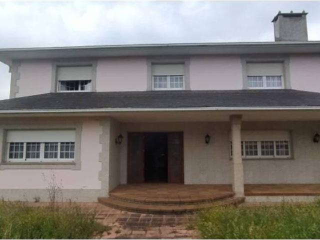 Casa en venta en Ferrol, Galicia