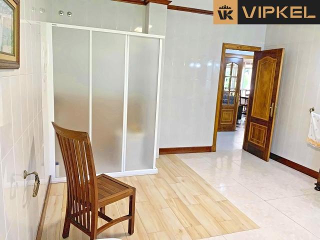 Casa en venta en Serantes, Ferrol