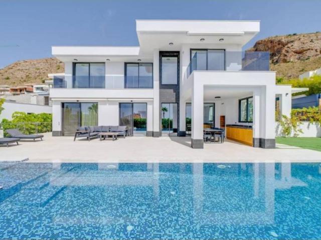 Casa en venta en Finestrat