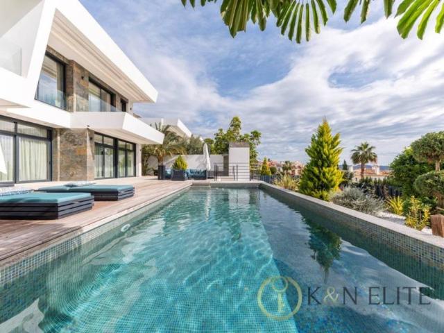 Casa en venta en la Marina Baixa, Valencia