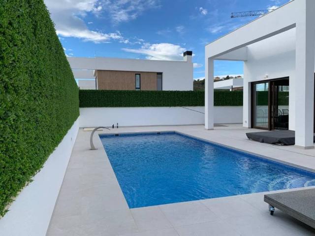 Casa en venta en Finestrat, Alicante