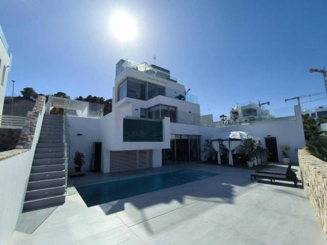 Casa en venta en Finestrat, Alacant / Alicante