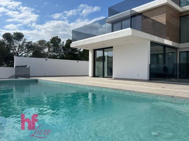 Casa en venta en la Marina Baixa, Valencia