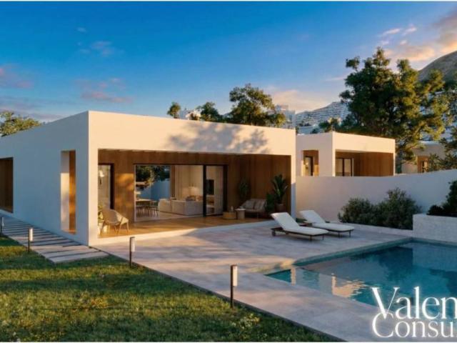 Casa en venta en Finestrat, Valencia