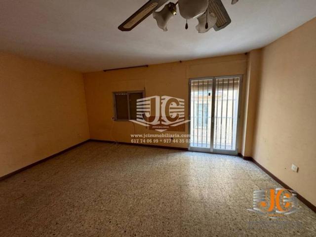 Casa en venta en Flix