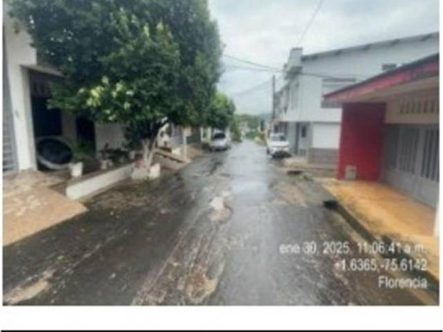 Casa En Venta En Florencia En Pinos Bajos V324374