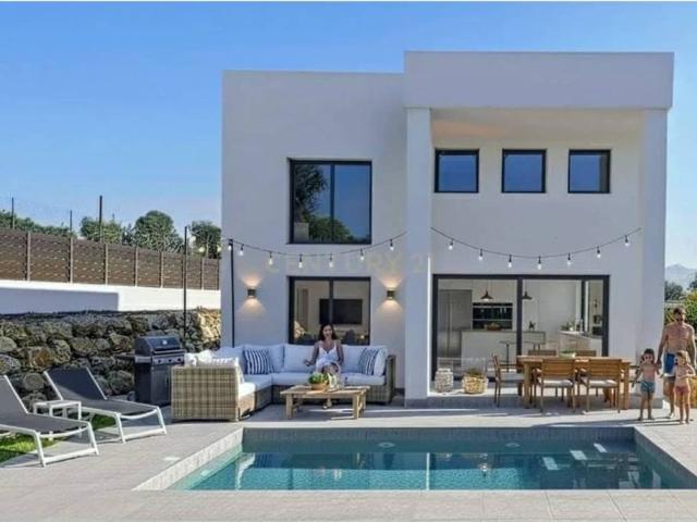 Casa en venta en la Selva, Catalunya