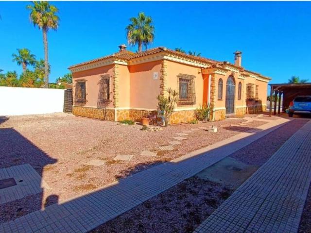 Casa en venta en el Baix Segura / La Vega Baja, Valencia