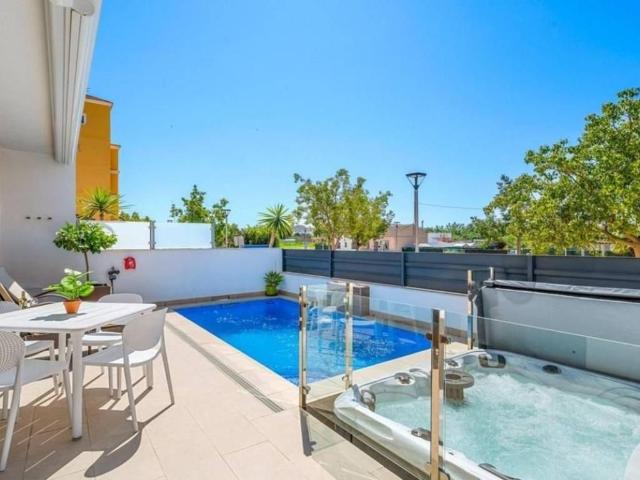 Casa en venta en el Baix Segura / La Vega Baja, Valencia