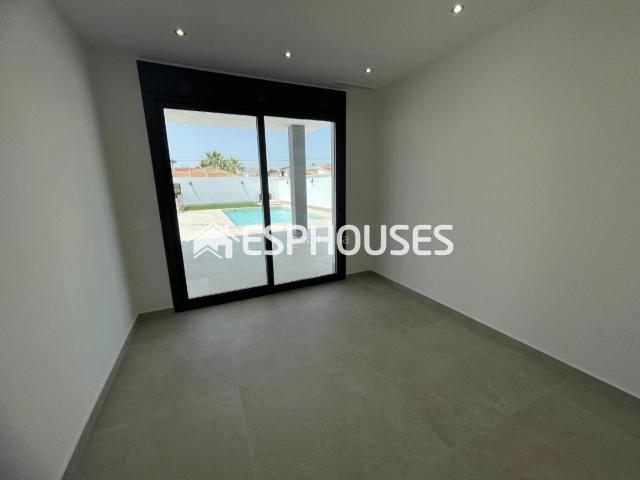 Casa en venta en Formentera Del Segura, Los Palacios