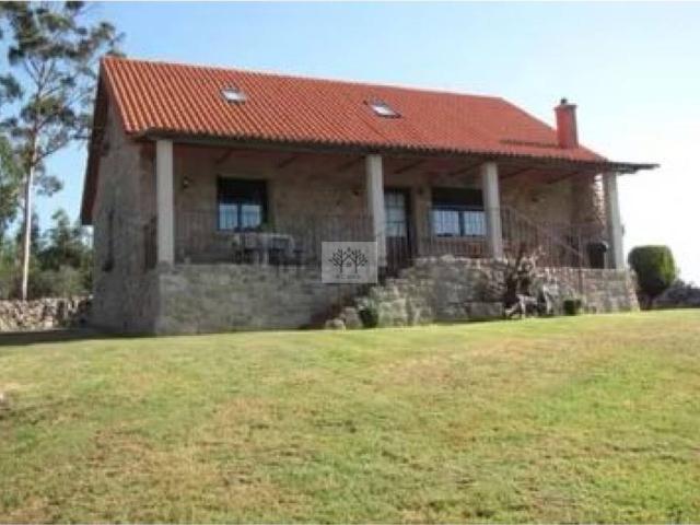Casa en venta en Fornelos De Montes