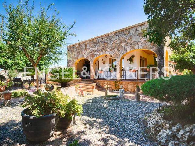 Casa en venta en Alt Empordà, Catalunya