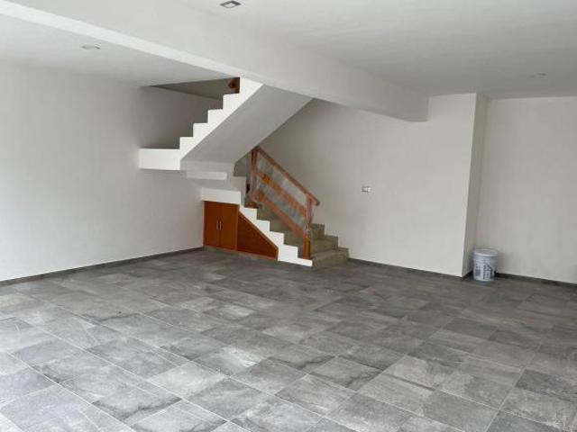 CASA EN VENTA EN FRAC. MORADA DEL QUETZAL